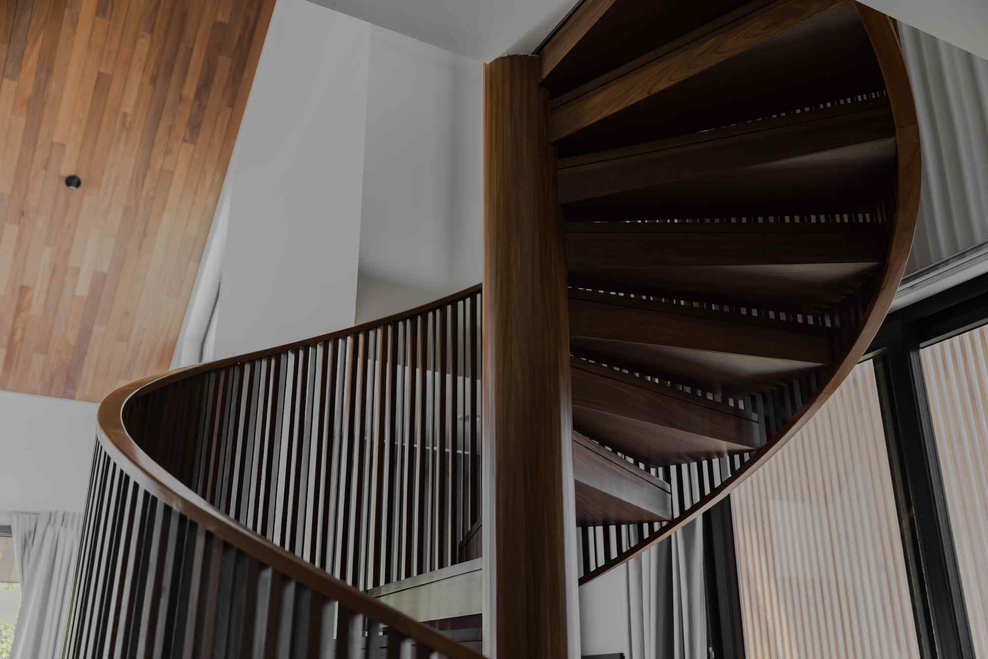 41 Princess of Wales Stairs