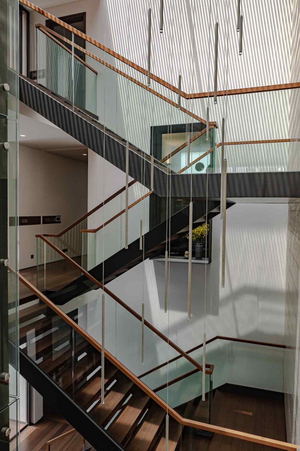 8A Coronation Drive Stairs